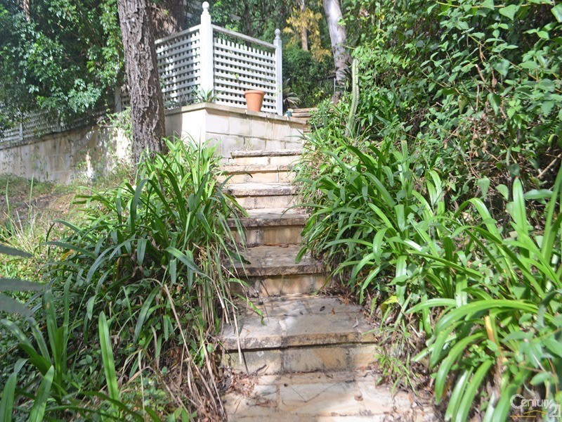 16 Ellison Road, Springwood NSW 2777