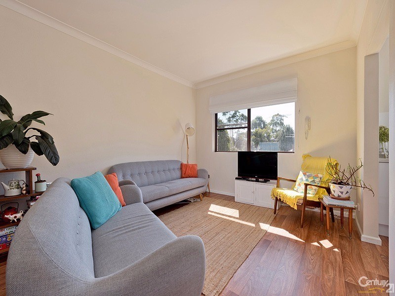 Unit 8  5-6 Ferguson Road, Springwood NSW 2777