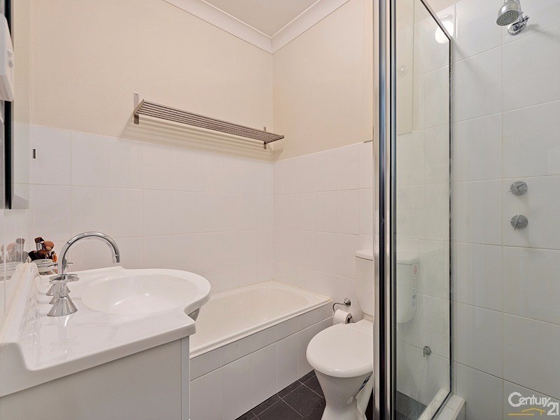 Unit 8  5-6 Ferguson Road, Springwood NSW 2777