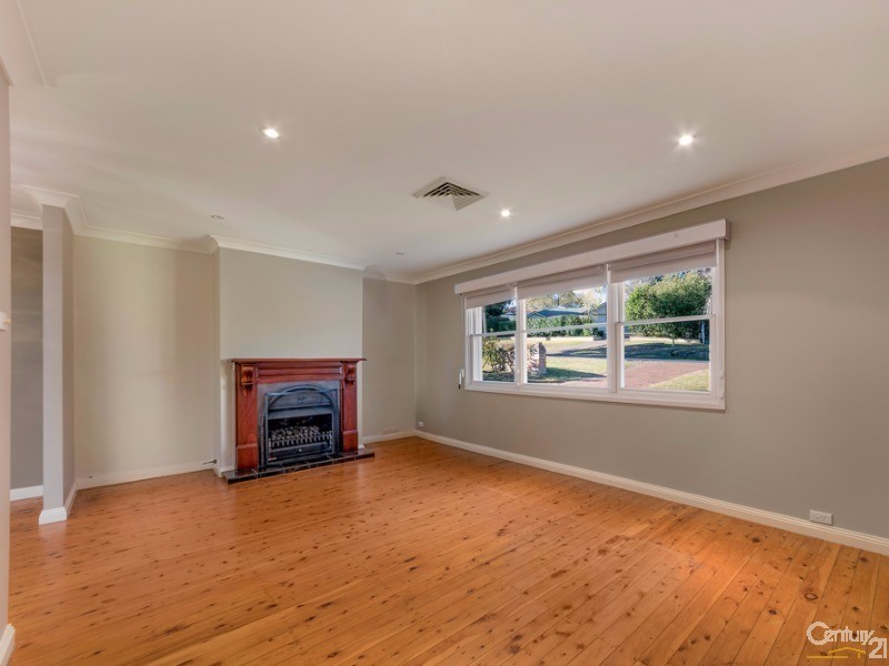 21 Crane Street, Springwood NSW 2777