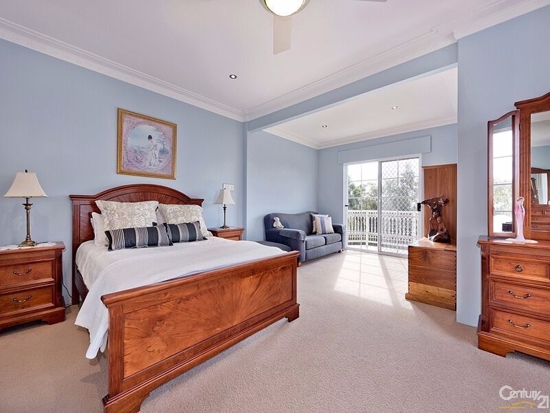 24 Old Bathurst Road, Woodford NSW 2778