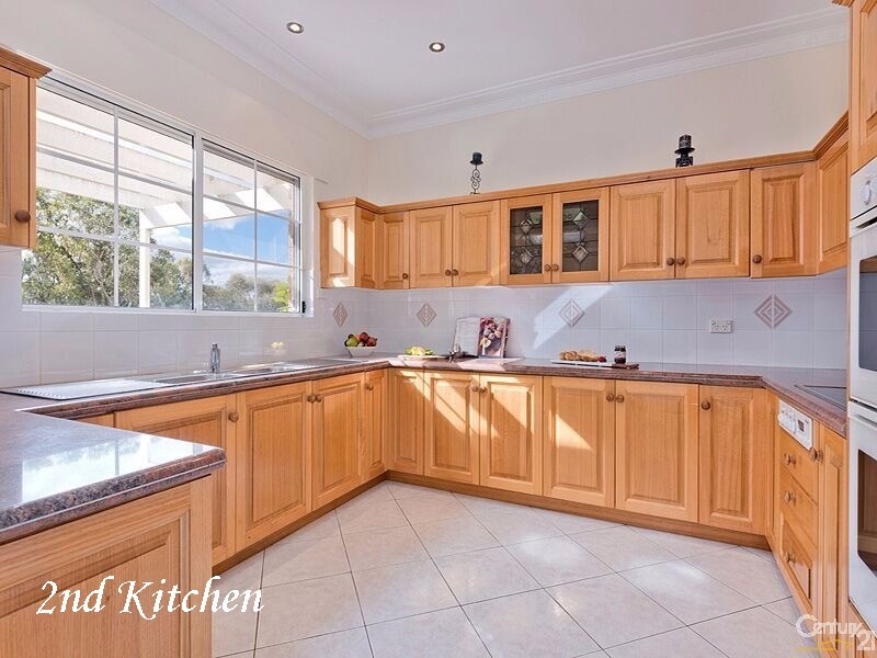 24 Old Bathurst Road, Woodford NSW 2778
