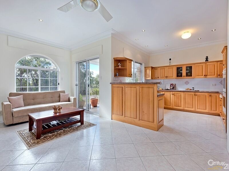 24 Old Bathurst Road, Woodford NSW 2778