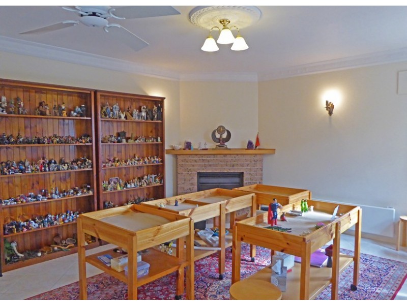 24 Old Bathurst Road, Woodford NSW 2778