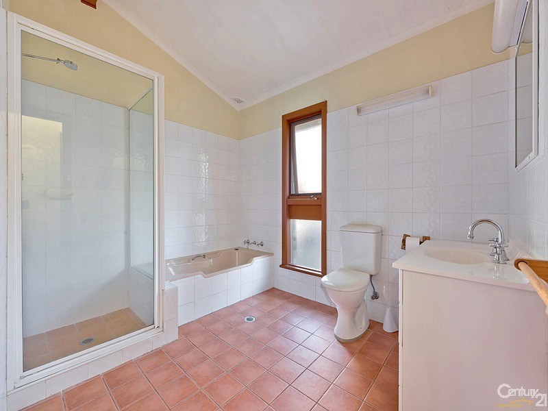 2 Vista Parade, Mount Riverview NSW 2774