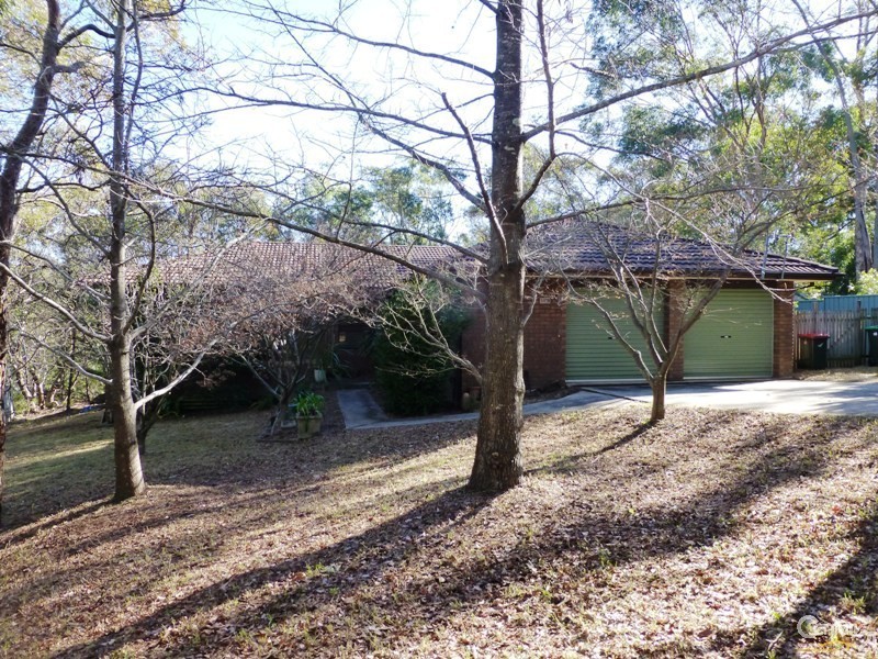 43 Thomson Ave, Springwood NSW 2777