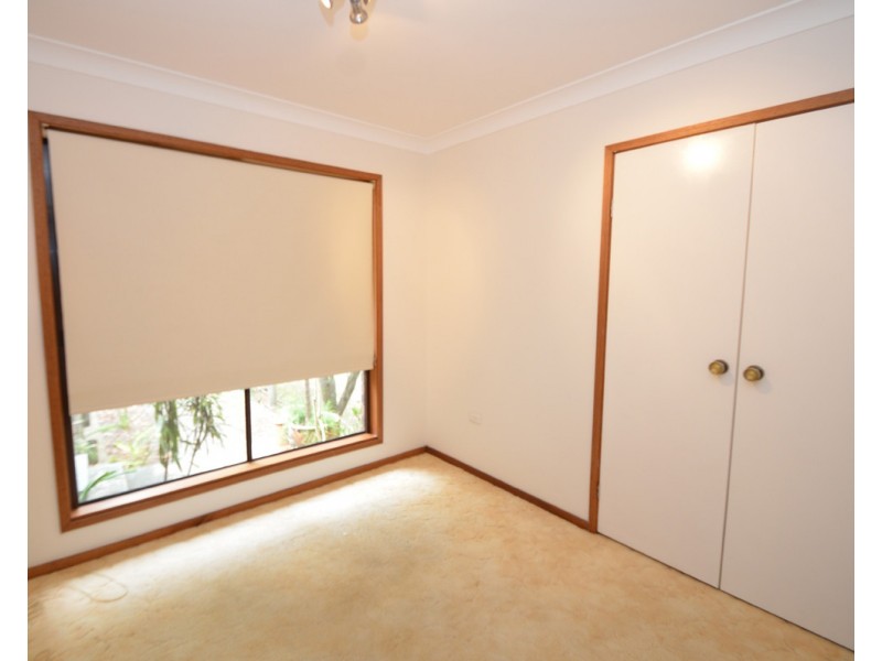 43 Thomson Ave, Springwood NSW 2777