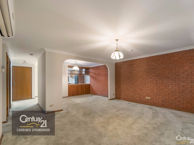 3/1-17  Stypandra Place, Springwood NSW 2777