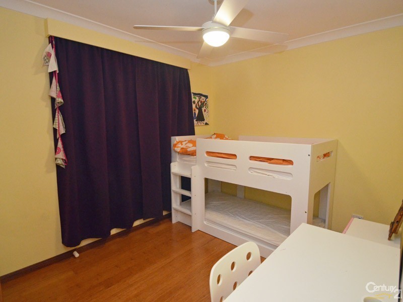 82 Huntley Grange Rd, Springwood NSW 2777