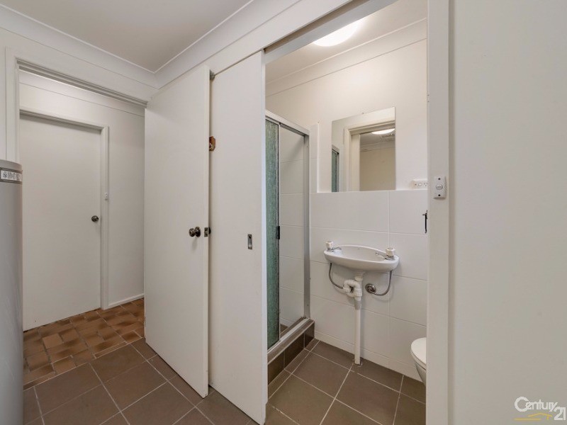 12 Perry Ave, Springwood NSW 2777