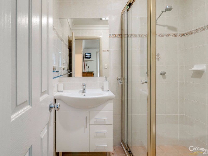 18  Green Parade, Valley Heights NSW 2777