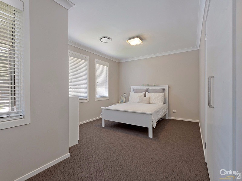 16 Roberts Rd, Lawson NSW 2783