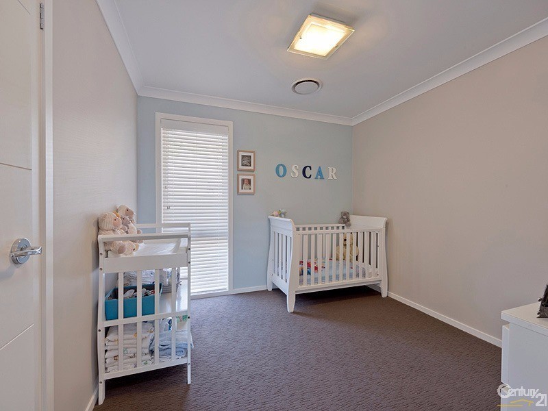 16 Roberts Rd, Lawson NSW 2783