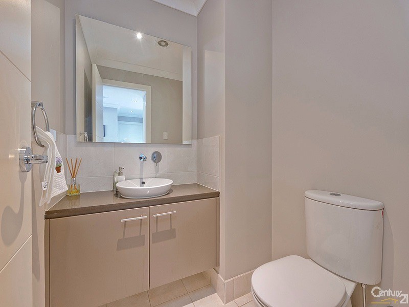 16 Roberts Rd, Lawson NSW 2783