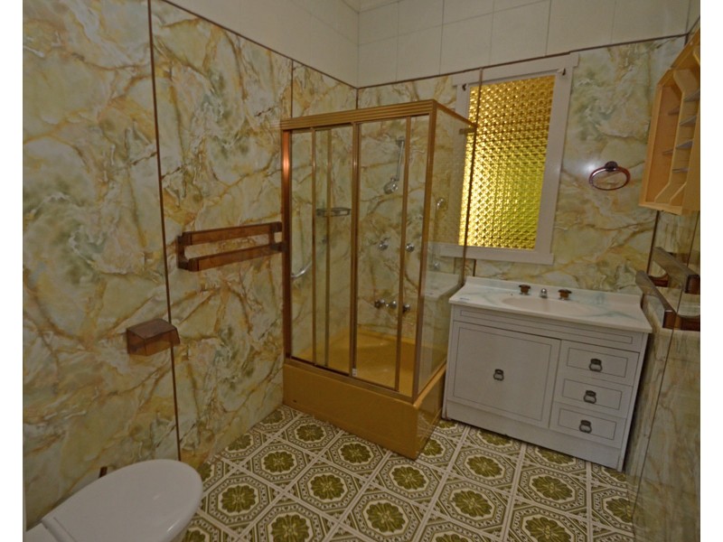 45 Raymond Rd, Springwood NSW 2777