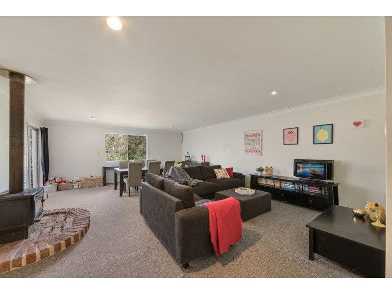 99 Mount View Ave, Hazelbrook NSW 2779