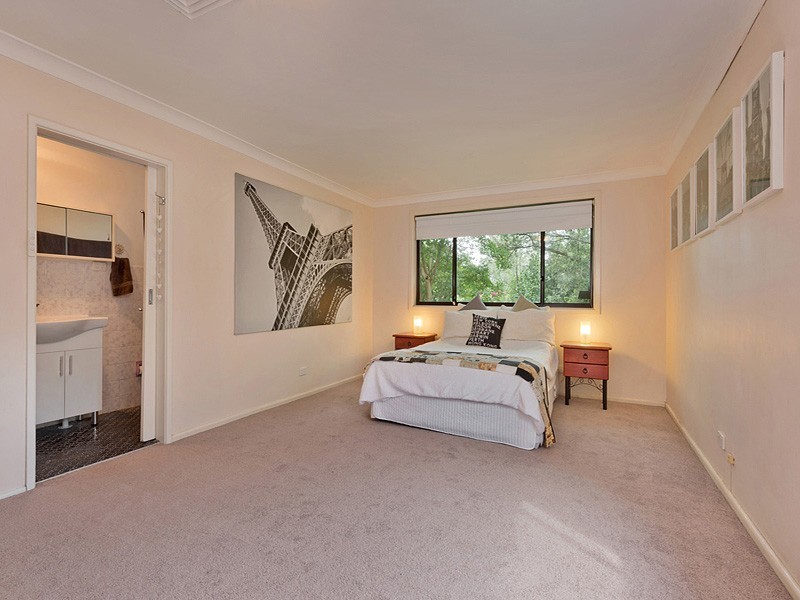 195 Burns Road, Springwood NSW 2777