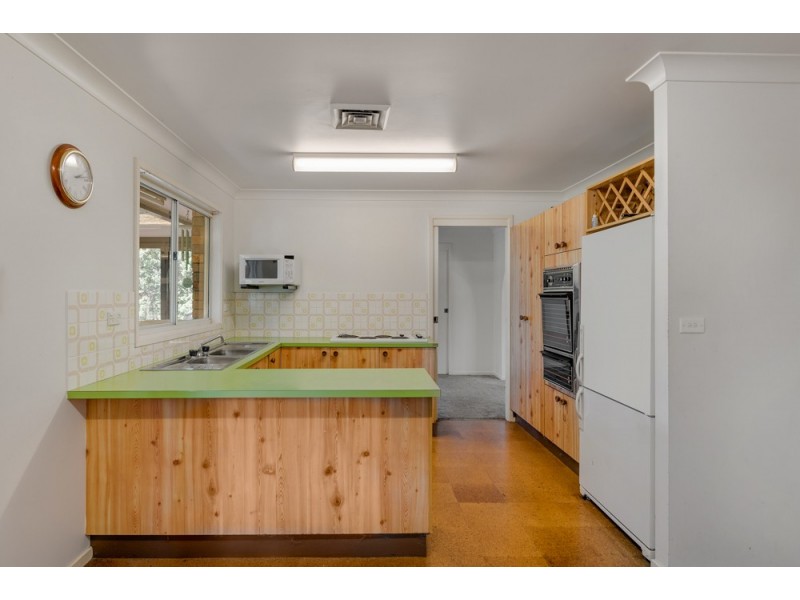 6 Florey Crescent, Springwood NSW 2777