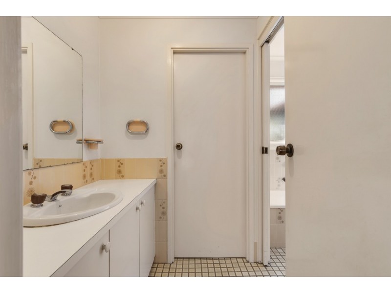 6 Florey Crescent, Springwood NSW 2777