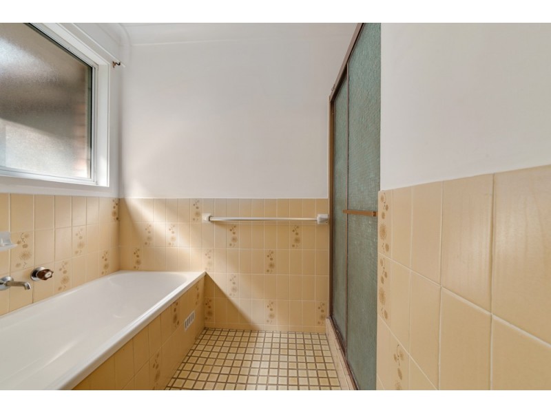 6 Florey Crescent, Springwood NSW 2777