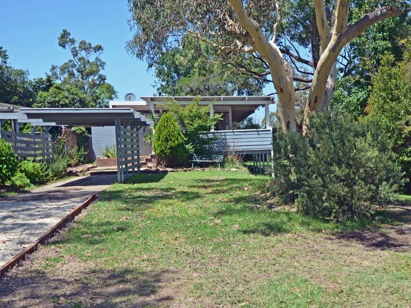 10 Jeffs Rd, Faulconbridge NSW 2776