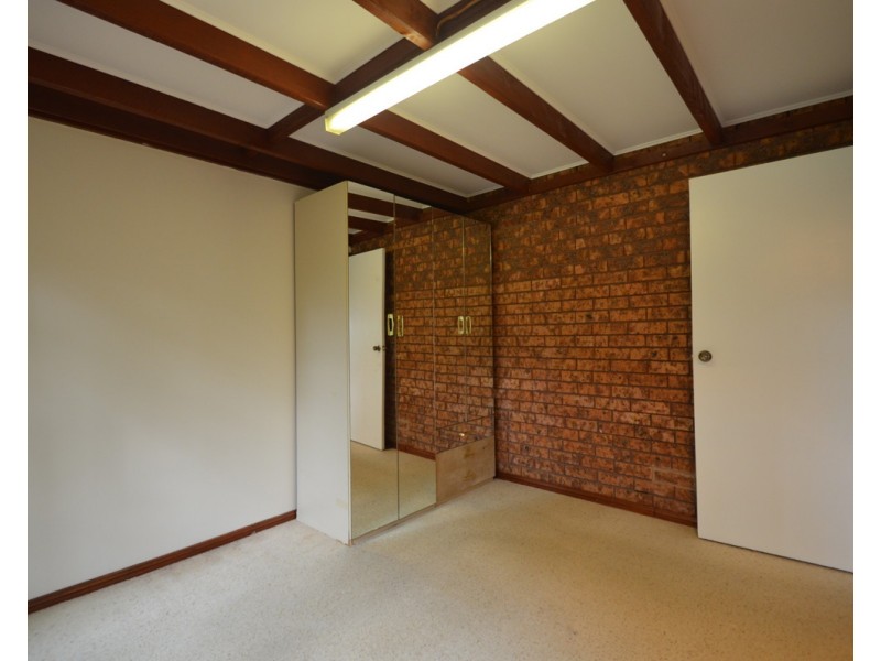 3a Roberts Pde, Hawkesbury Heights NSW 2777