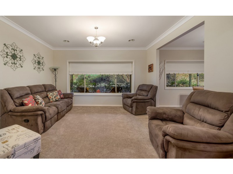 145 Grose Road, Faulconbridge NSW 2776