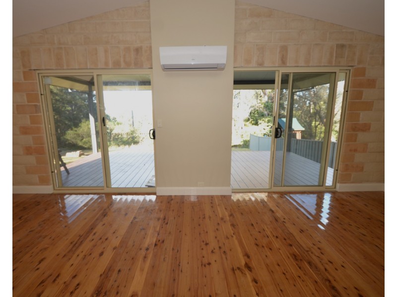 1/128 Burns Rd Springwood, Springwood NSW 2777