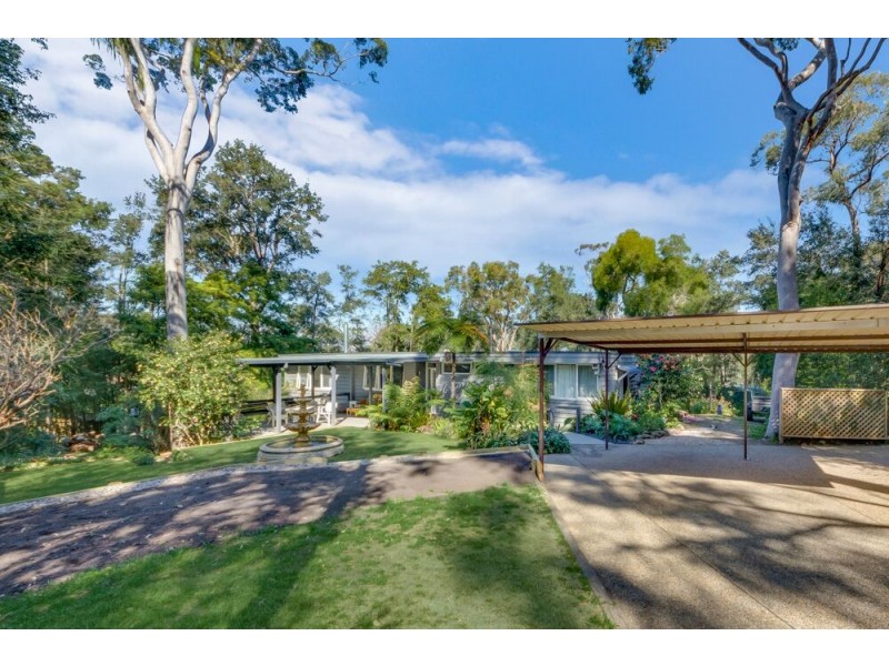 69 Paterson Road, Springwood NSW 2777