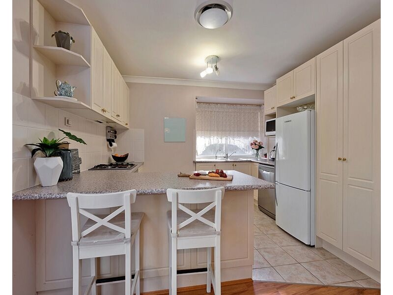 8/1-5 Bland Road, Springwood NSW 2777