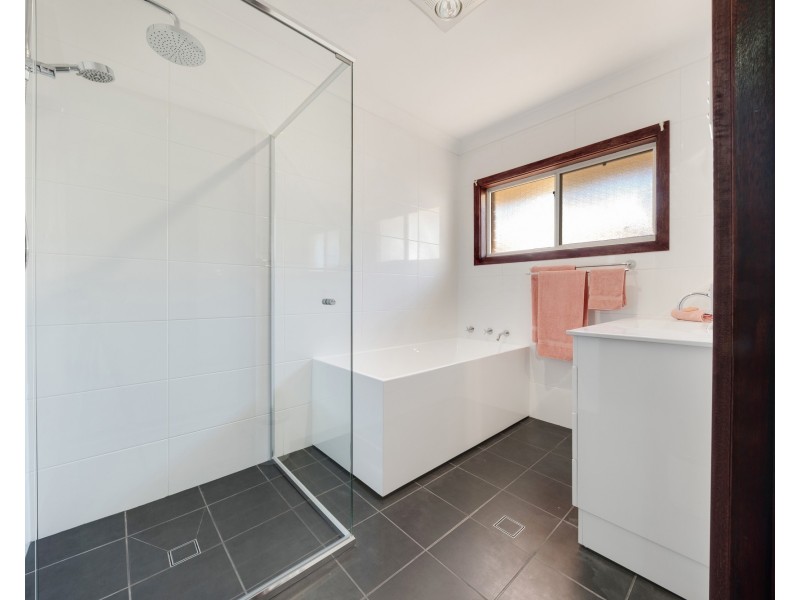 43 Perry Avenue, Springwood NSW 2777