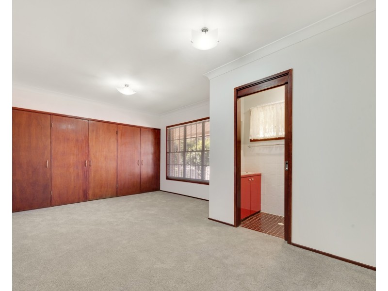 43 Perry Avenue, Springwood NSW 2777