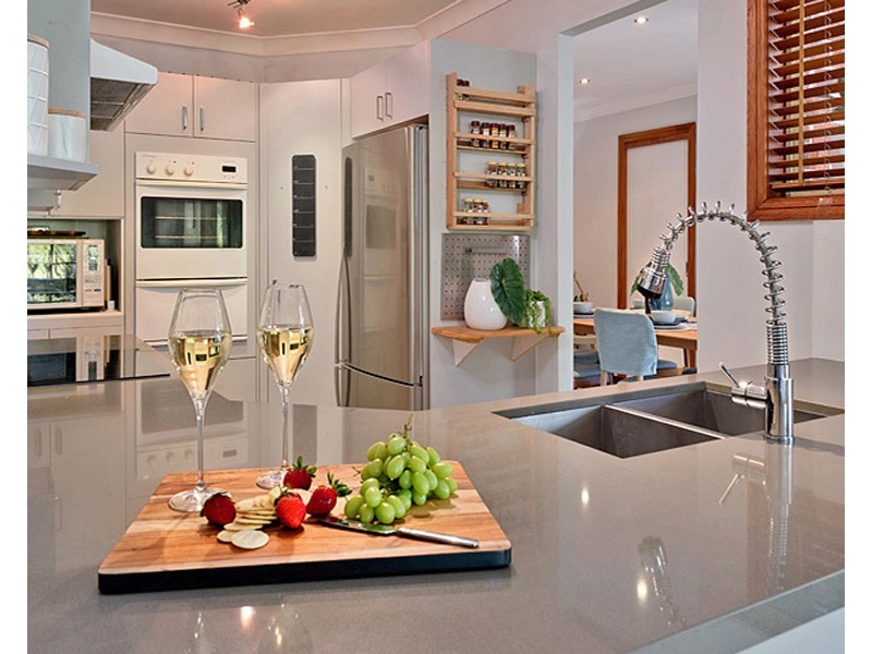 1 Shamrock Close, Winmalee NSW 2777