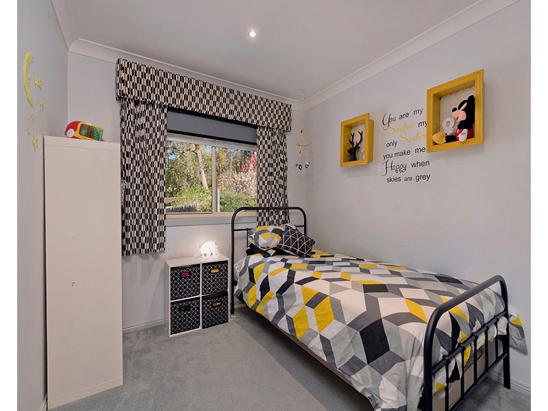 1 Shamrock Close, Winmalee NSW 2777