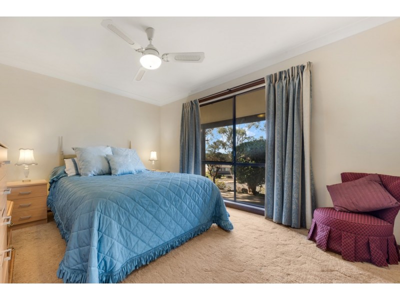 17 Lalor Drive, Springwood NSW 2777