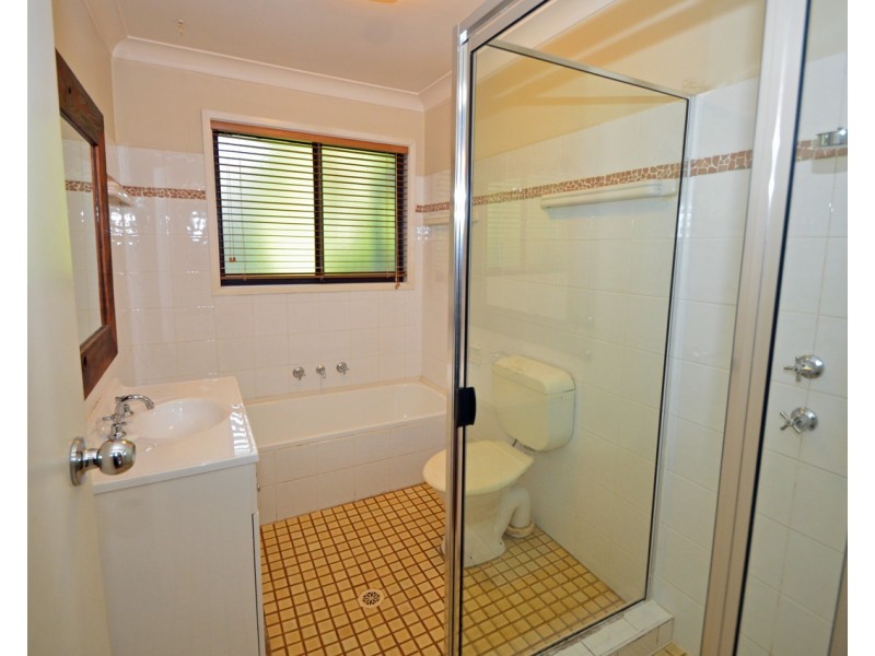 6 Kent St, Winmalee NSW 2777