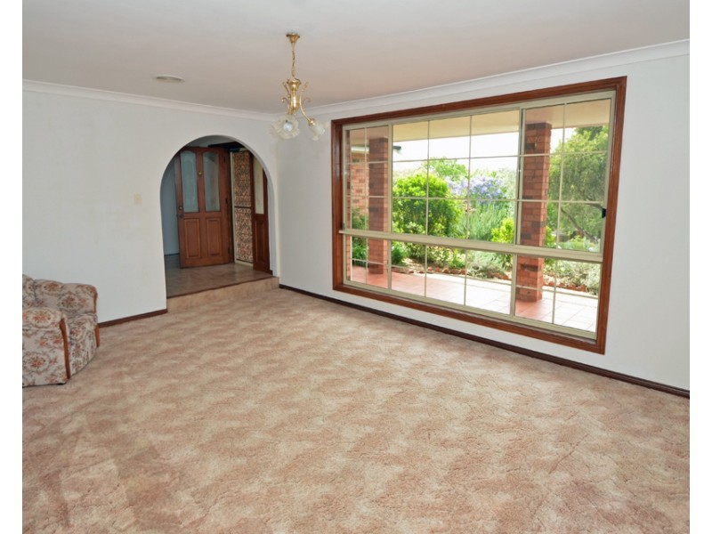 1 Thomas Telford Pl, Glenbrook NSW 2773