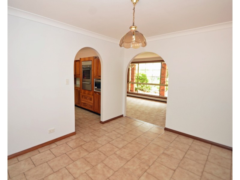 1 Thomas Telford Pl, Glenbrook NSW 2773
