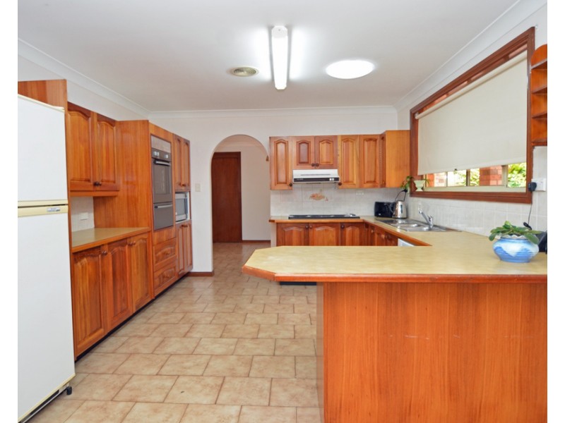 1 Thomas Telford Pl, Glenbrook NSW 2773
