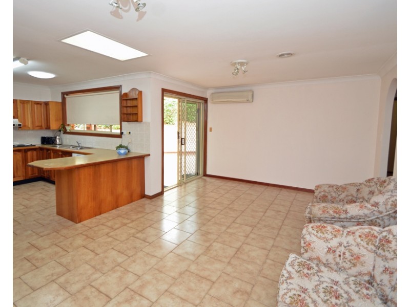 1 Thomas Telford Pl, Glenbrook NSW 2773