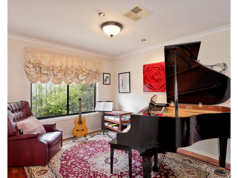 17 Roberts Road, Lawson NSW 2783