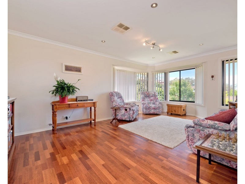 17 Roberts Road, Lawson NSW 2783