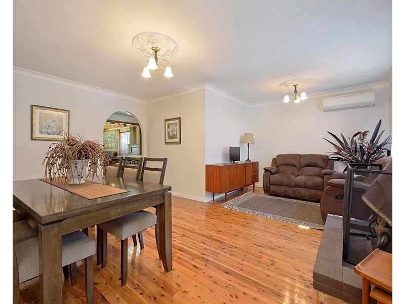 2 Picnic Glen, Springwood NSW 2777