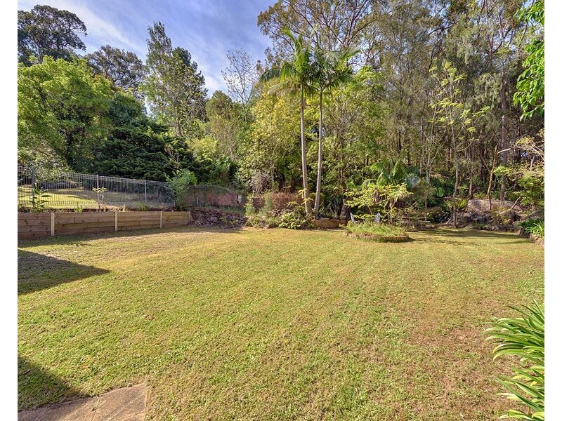 2 Picnic Glen, Springwood NSW 2777