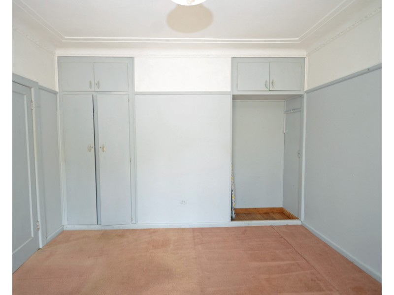 18 Bridge Rd, Blaxland NSW 2774