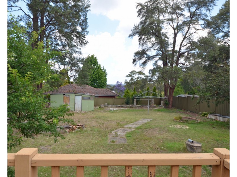18 Bridge Rd, Blaxland NSW 2774