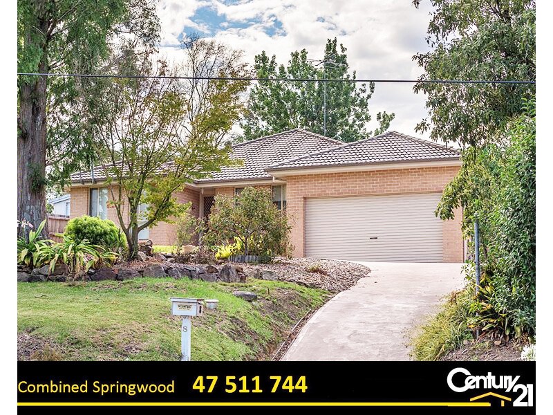 8 Springwood Ave, Springwood NSW 2777