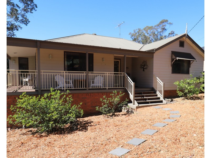 15 Colville Rd, Yellow Rock NSW 2777