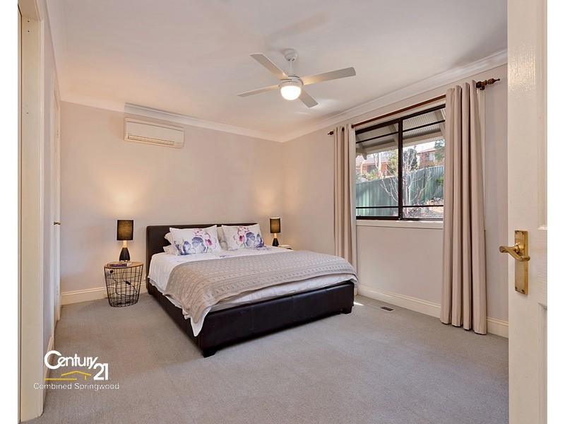 15 Colville Rd, Yellow Rock NSW 2777