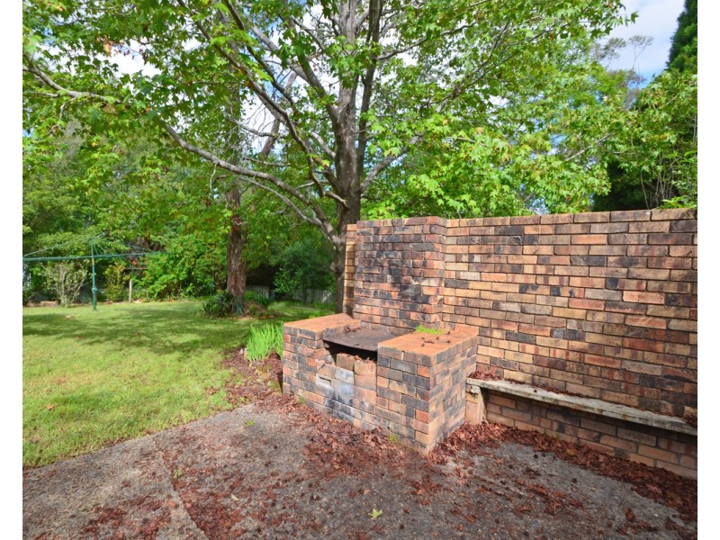 13 Russell Ave, Valley Heights NSW 2777